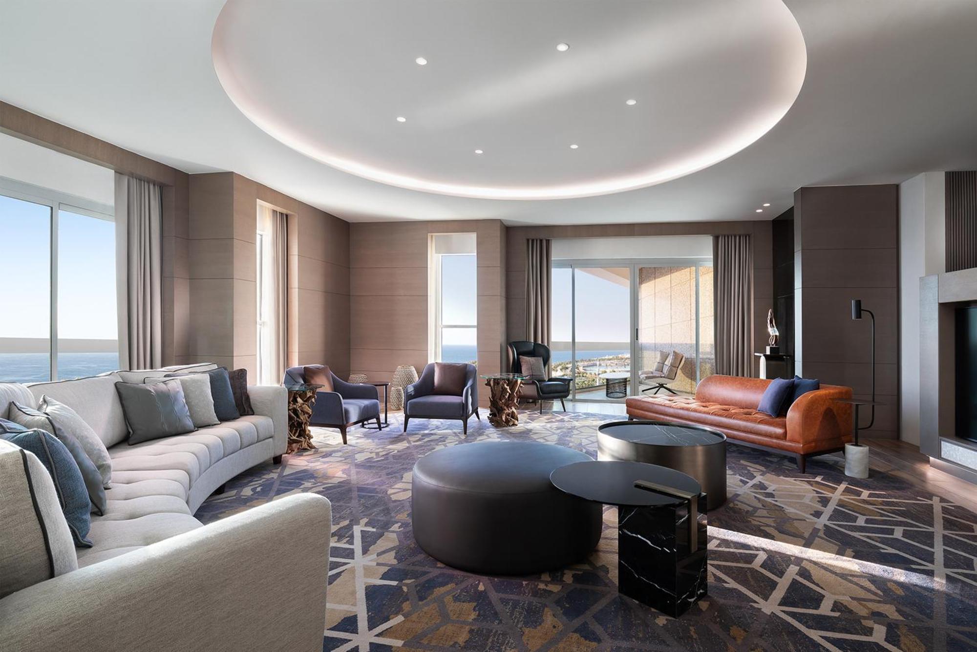 Sheraton Jeddah Hotel - Saudi Brothers Commercial Company Branch מראה חיצוני תמונה The living room of a three-bedroom apartment