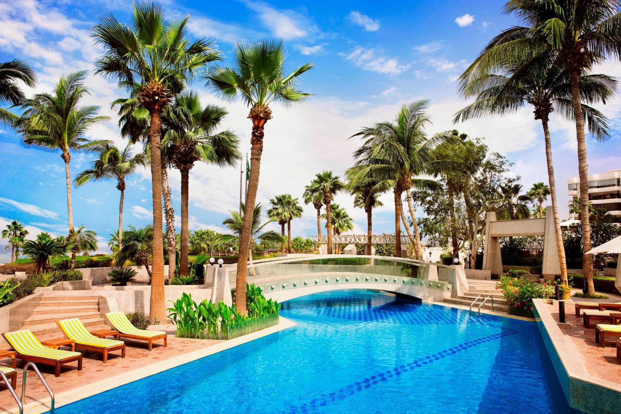 Sheraton Jeddah Hotel - Saudi Brothers Commercial Company Branch מראה חיצוני תמונה The pool at the Atlantis Paradise Island